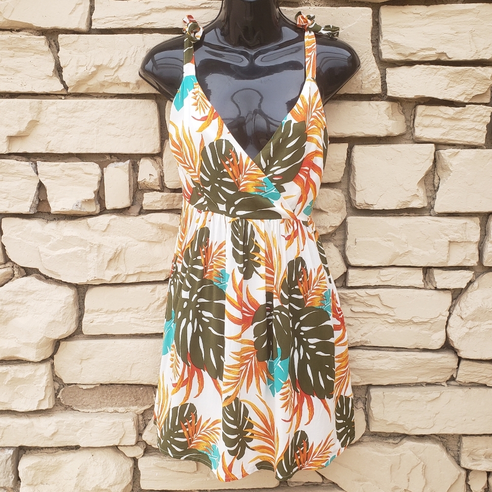 Forever 21 Dress - Hawaiian Floral Print